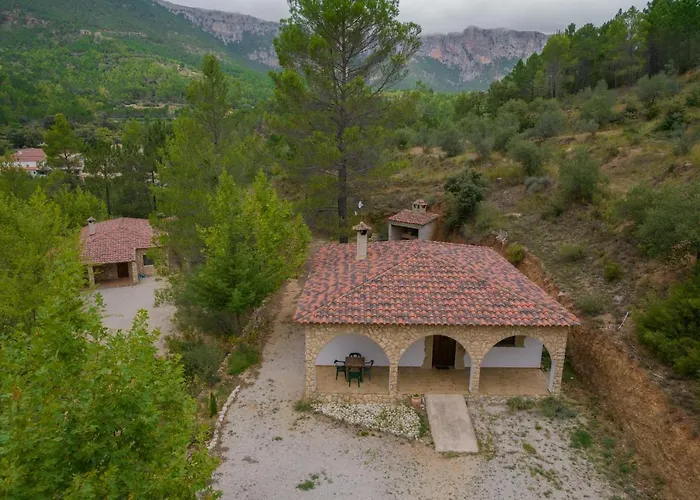 Casas Rurales La Tobica
